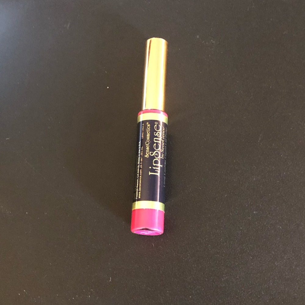 LipSense. Long lasting Liquid Lip Color